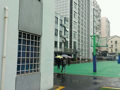 -上海市北郊学校