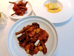 -御花园酒店(希尔顿店)