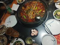 -小饕荟雅安贡椒鱼鲜馆(广福桥店)