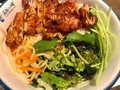 -美奈小馆·越南料理(中航城君尚购物中心店)