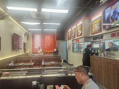 -许哥东北烧烤·铁丳烤串·宫后夹肉(繁花中心店)