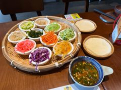 -包整·丝娃娃(甲秀楼景观店)