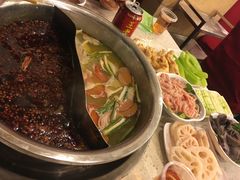 -朱氏胖子烂火锅(洪崖洞店)