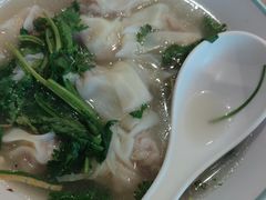 -小杨生煎(金山百联购物中心3楼店)