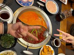 -沸炉重庆老火锅(军事博物馆店)