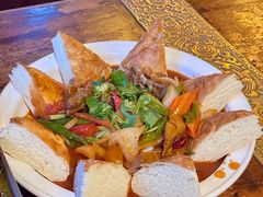 粑粑包肉-玛吉阿米·餐吧