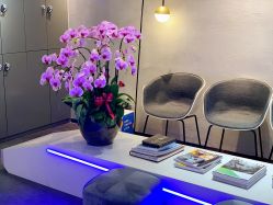 前台-SEBASTIAN塞巴斯汀