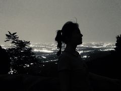 -鬼笑石后山停车场