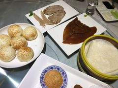 -鸭王烤鸭店(三里河店)