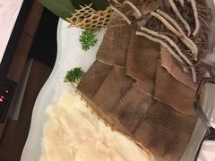 -左庭右院鲜牛肉火锅(浦江欢乐颂店)
