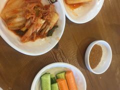 -喇喇排骨火锅·传统韩式脊骨汤(望京西园总店)