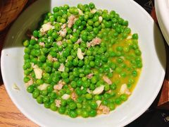 -吃饭皇帝大土家民族菜(荟聚店)
