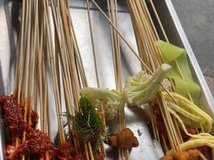 -李记称盘牛杂串串(广厦店)