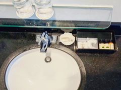 -上海尊茂酒店