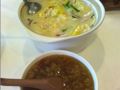 -小六汤包砂煲菜(文景路店)