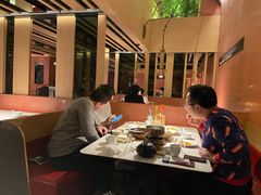 卡座-初蓉丨遇见新川菜(亲贤街荣耀店)