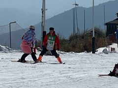 -浙东第一尖雪山欢乐谷