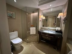 -武汉汉口火车站东方建国大酒店