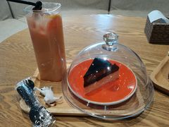 -藏猫猫咖啡主题馆(中央大道店)