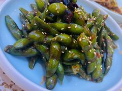-小董哥烤串·爆汁大油边(故宫店)