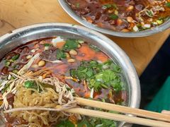 -老五鸡丝豆花面粉(瑞金北路68号院店)