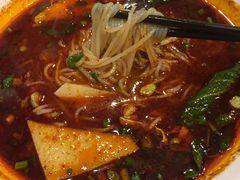 麻辣米线-魏家凉皮(博水商务大厦店)