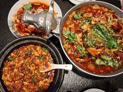 -万重锦·人文川菜馆(骡马市店)