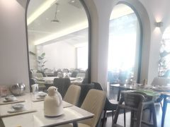 -何适山庄·团餐住宿(水长城P2停车场店)