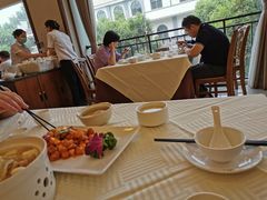 -怡园饭店-餐厅(四望亭店)