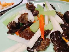 -绿茶餐厅(千岛湖银泰城店)