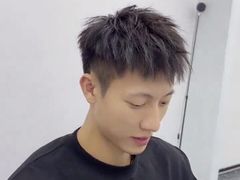 -鸿通城购物中心