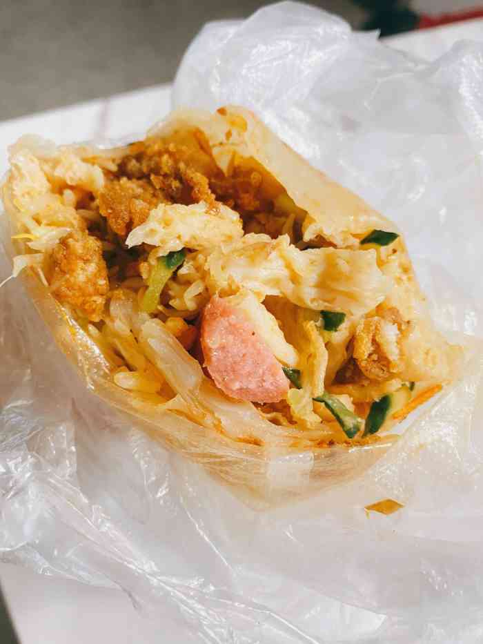 大武口卷凉皮-"细数这两个月,我和小伙伴吃大武口的次数,.