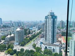 -云顶旋转自助景观餐厅