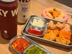 -WOW LUCKY创意韩料(龙阳广场店)
