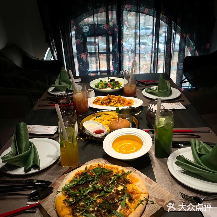 临沂 花小钱吃氛围感西餐厅 🍴