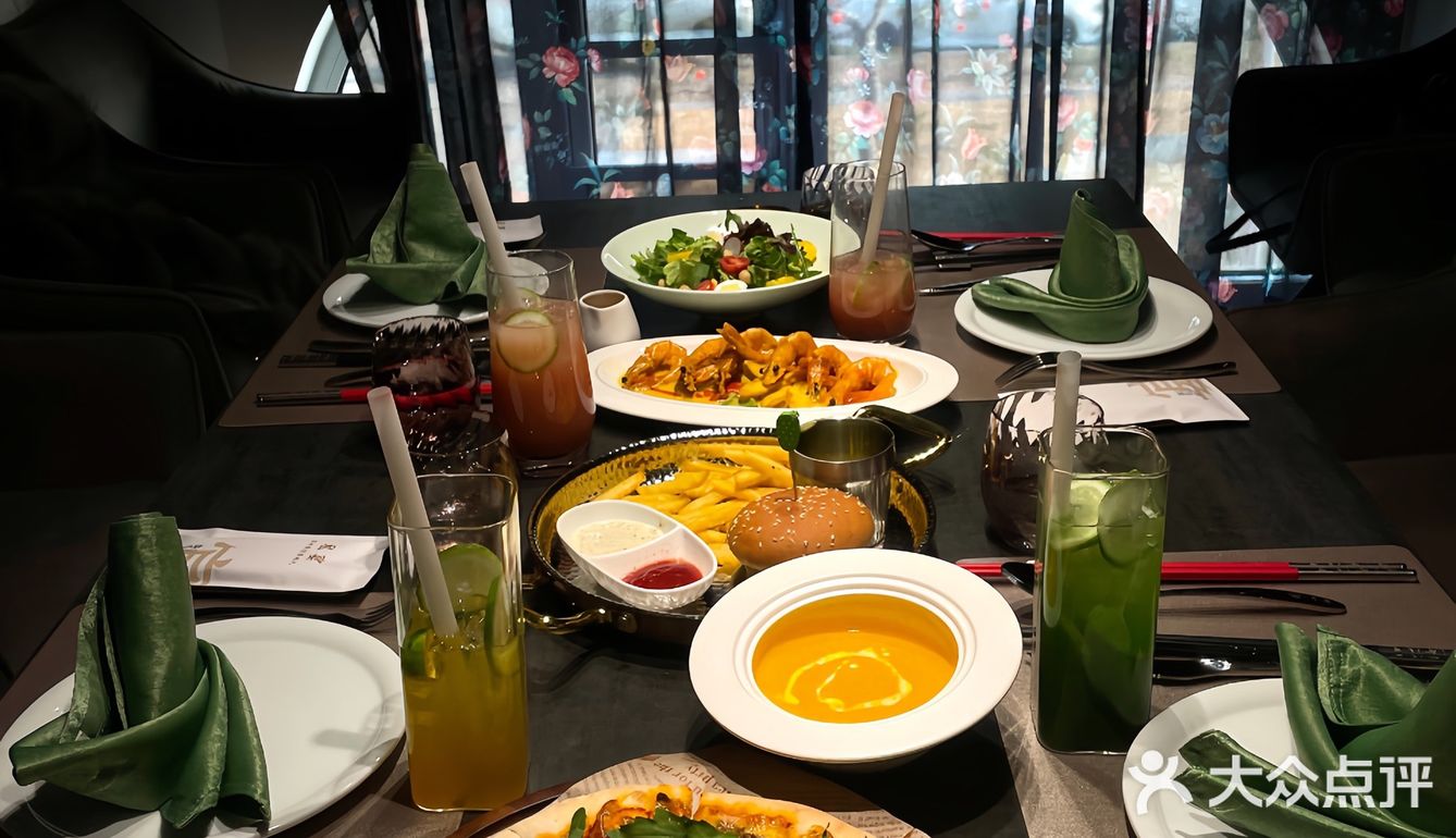 临沂 花小钱吃氛围感西餐厅 🍴