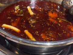 -肖肖酸萝卜鱼火锅(总店)