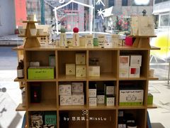 -HUGS coffee(东区店)