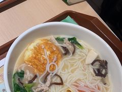 -蒙自源米线大王(东站店)