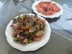 -三姐妹·海鲜大排档