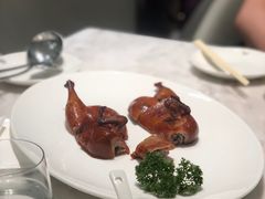 -香港百合居(LCM置汇旭辉广场店)