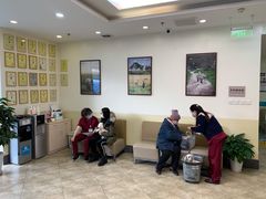 犬科候诊区-美联众合动物医院·24h转诊中心