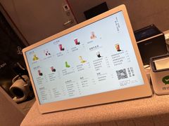-喜茶(北京华贸购物中心店)