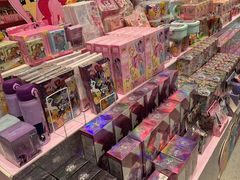 -名创优品(中原万达2F店)