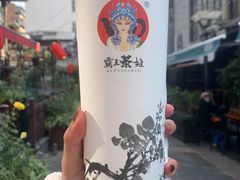-霸王茶姬(南强街店)
