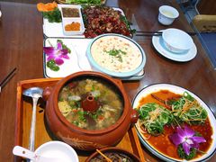 -八木轩·寻味大理白族民俗餐厅(文献路店)