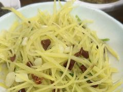 -湖南人家湘菜馆(镇江路店)