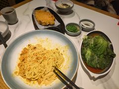 -馋三尺蟹粉小笼(人民广场店)