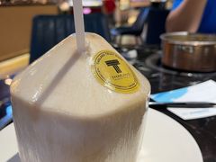 -淡尾·海鲜自助概念餐厅(虹桥南丰城店)