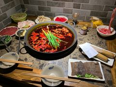-六公里老火锅(总店)